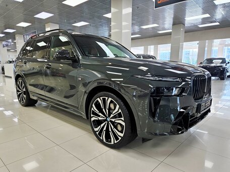 2026 BMW X7 40d I (G07) Рестайлинг, серый, 17650000 рублей, вид 3
