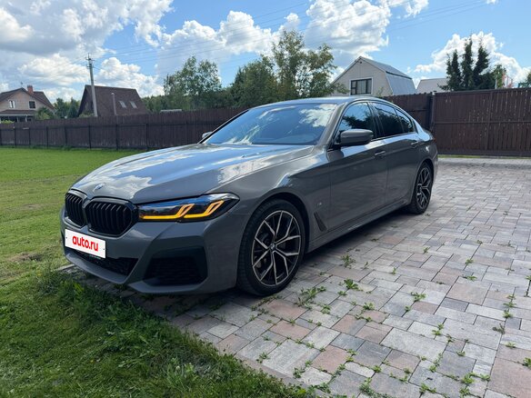 2021 BMW 5 серии 520d xDrive VII (G30/G31/G38) Рестайлинг, серый, 4000000 рублей