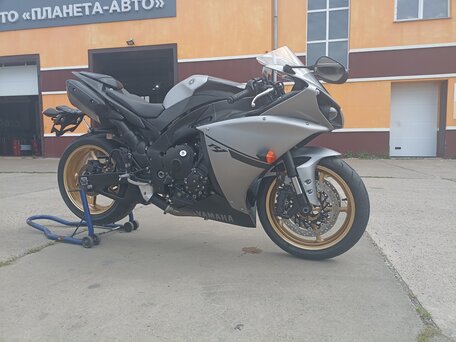 2014 Yamaha YZF-R1, серый, 620000 рублей, вид 2