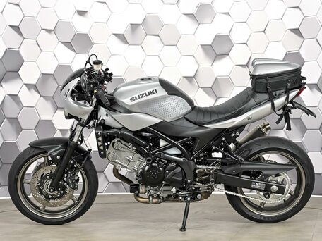 2023 Suzuki SV 650, серебристый, 677000 рублей, вид 4