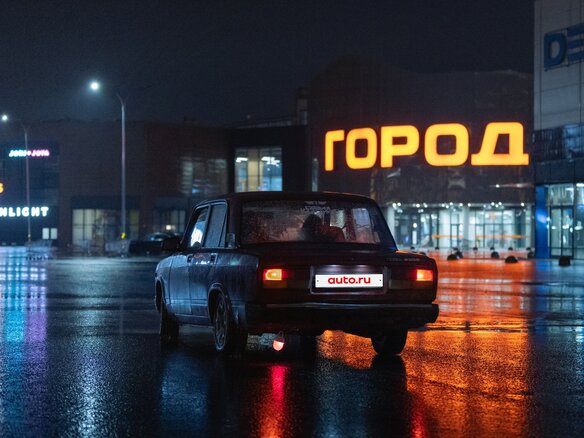 1997 Lada (ВАЗ) 2107, красный, 180000 рублей - вид 1