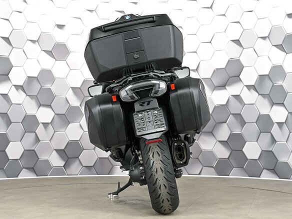 2025 BMW R 1300 RT, чёрный - вид 5