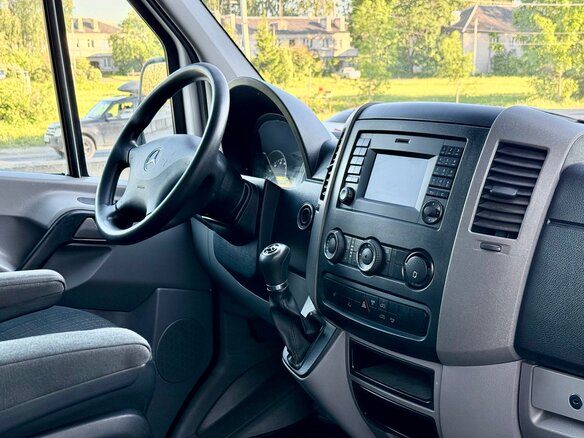 2018 Mercedes-Benz Sprinter, белый, 3280000 рублей - вид 12