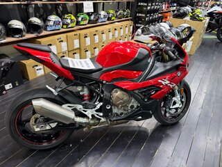 2021 BMW S 1000 RR, красный, 1790000 рублей, вид 3