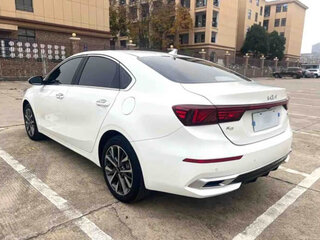 2022 Kia K3 II (China Market), белый, 1225000 рублей, вид 4