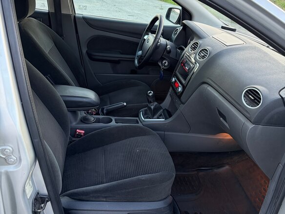 2008 Ford Focus II, серебристый, 360000 рублей - вид 11