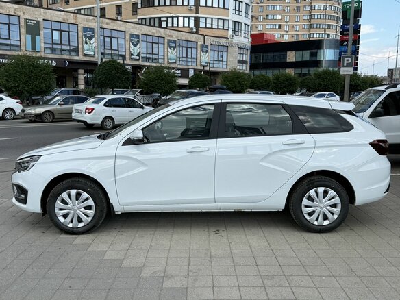 2026 Lada (ВАЗ) Vesta SW I Рестайлинг (NG), белый, 1815000 рублей - вид 7