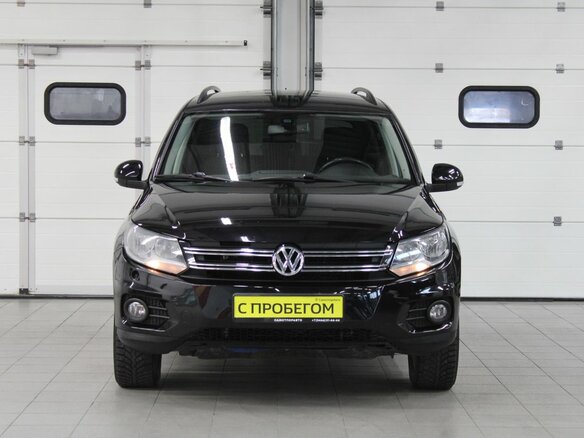 2015 Volkswagen Tiguan I Рестайлинг, чёрный, 1488000 рублей - вид 1