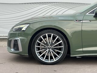 2021 Audi A5 Sportback 40 TFSI II (F5) Рестайлинг, зелёный, 4000000 рублей, вид 2