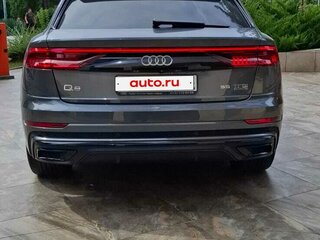 2018 Audi Q8 55 TFSI I (4M), серый, 7999999 рублей, вид 2