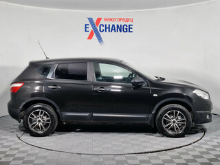 2010 Nissan Qashqai I Рестайлинг, чёрный, 756000 рублей, вид 3