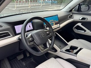 2026 BYD Yuan Up 45.12 kWh, серый, 1615030 рублей, вид 4