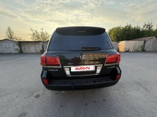 2010 Lexus LX 570 III, чёрный, 4000000 рублей, вид 5