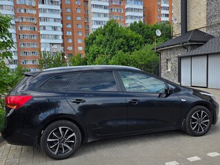 2014 Kia Ceed II, чёрный, 910000 рублей, вид 3