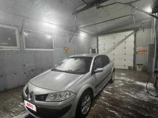 2006 Renault Megane II Рестайлинг, серый, 450000 рублей, вид 3