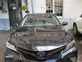 2022 Toyota Camry US Market VIII (XV70) Рестайлинг, чёрный, 3450000 рублей, вид 3