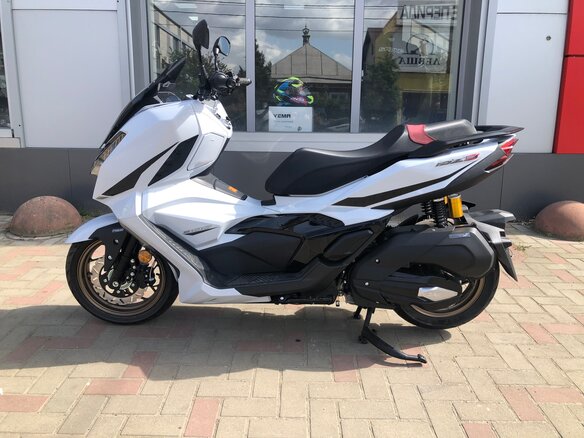 2026 GPX DZ3, белый, 350000 рублей - вид 6
