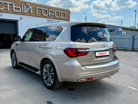 2019 Infiniti QX80 I Рестайлинг 2, бежевый, 4380000 рублей, вид 5