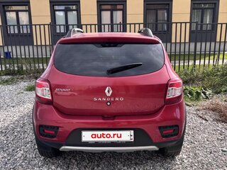 2015 Renault Sandero Stepway II, красный, 819000 рублей, вид 4