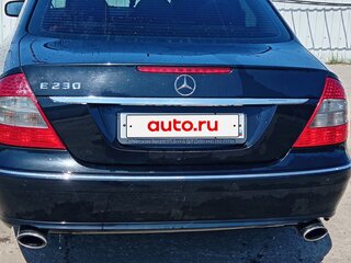 2008 Mercedes-Benz E-Класс 230 III (W211, S211) Рестайлинг, чёрный, 1100000 рублей, вид 3