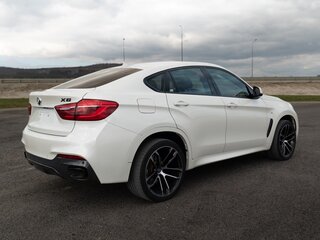 2017 BMW X6 40d II (F16), белый, 4450000 рублей, вид 5