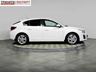 2013 Chevrolet Cruze I Рестайлинг, белый, 997000 рублей, вид 4