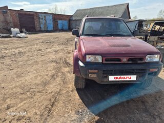 1993 Nissan Terrano II, красный, 250000 рублей, вид 1