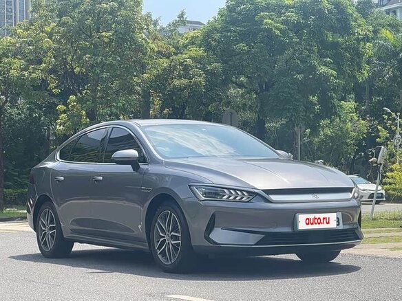 2023 BYD Qin Plus EV 500 I, серебристый, 1685000 рублей