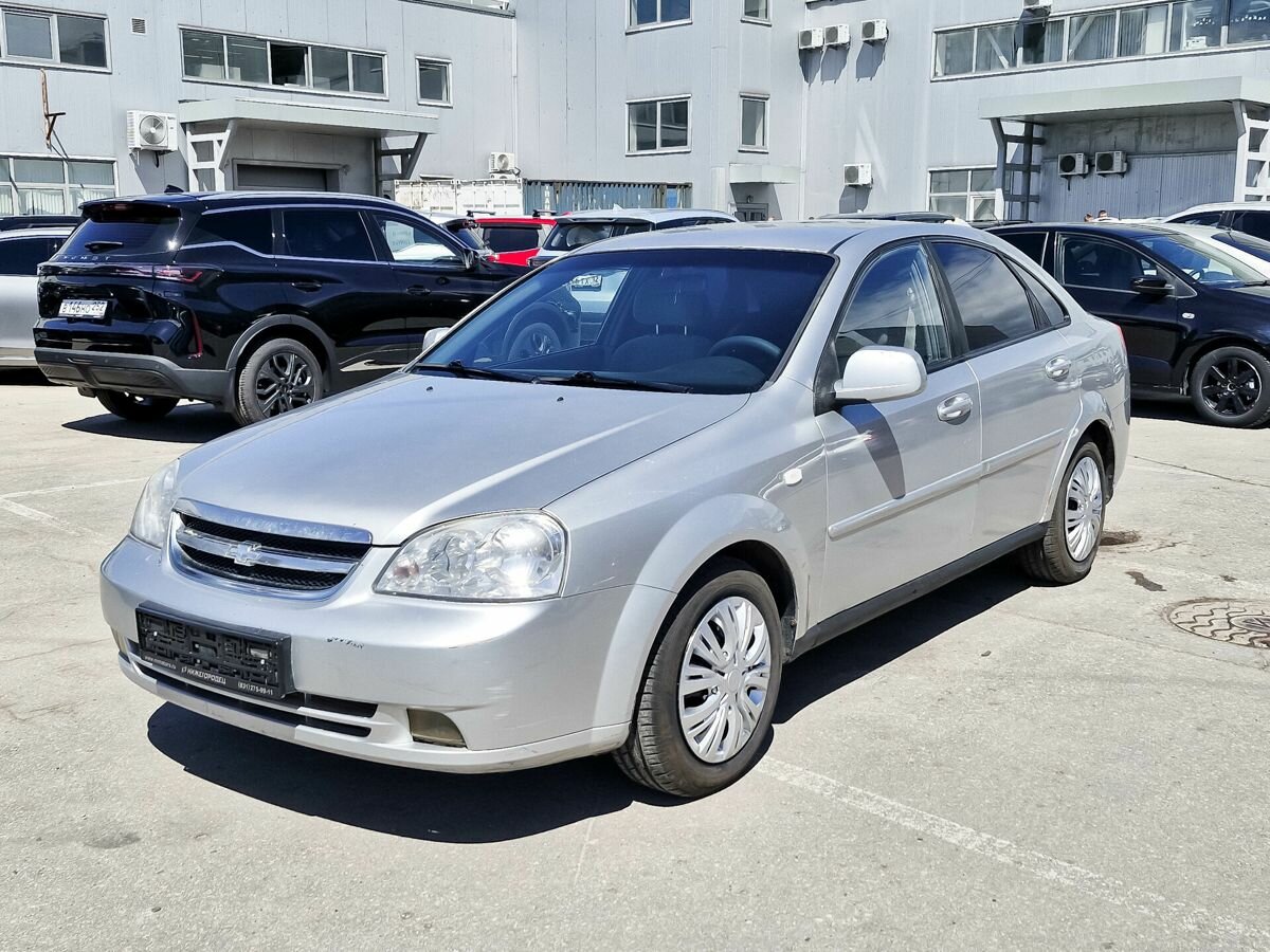 Открыть фотографии: Chevrolet Lacetti I