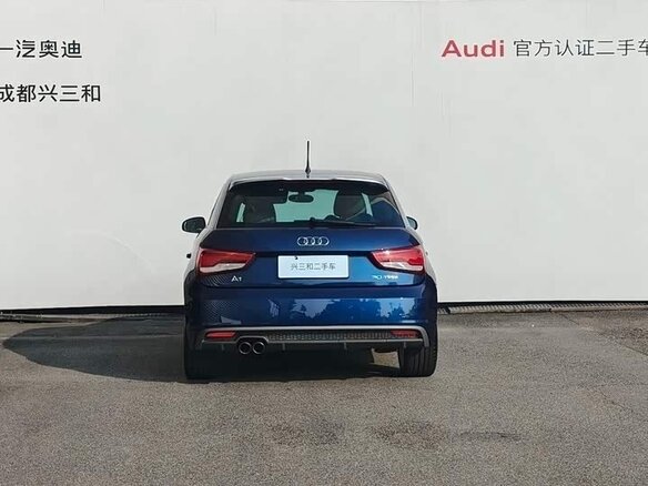 2018 Audi A1 I (8X) Рестайлинг, синий, 960010 рублей - вид 3