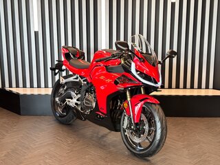 2026 QJMotor SRK 421 RR, красный, 629000 рублей, вид 1