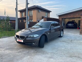 2011 BMW 5 серии 528i VI (F10/F11/F07), коричневый, 1399000 рублей, вид 1