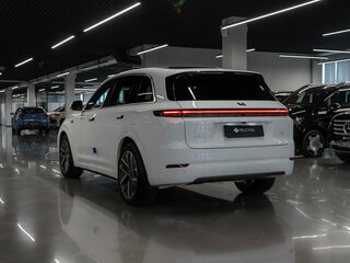 2025 Li Auto (Lixiang) L7 52.3 kWh I Рестайлинг, белый, 8650000 рублей, вид 4