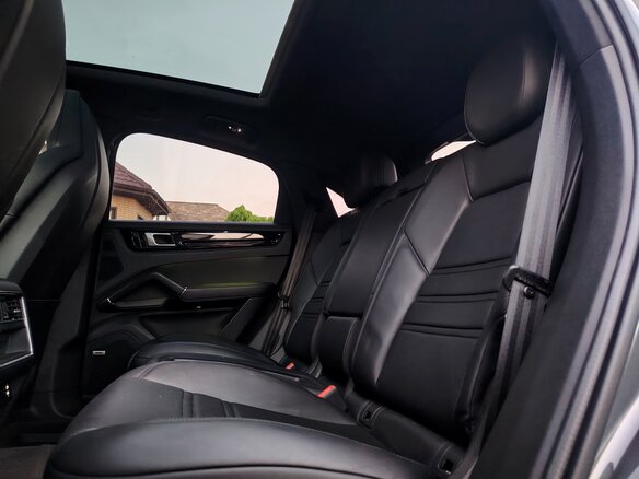2021 Porsche Cayenne Coupé III, серый, 9250000 рублей - вид 26