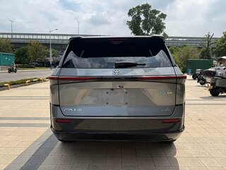 2026 Toyota bZ3X 58.3 kWh, серый, 2680000 рублей, вид 5