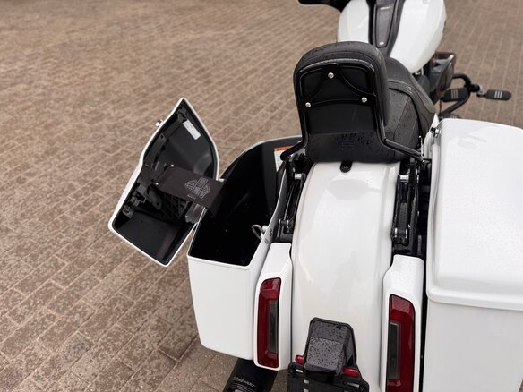 2024 Harley-Davidson Street Glide, белый, 2750000 рублей - вид 19