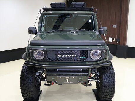 2023 Suzuki Jimny Sierra IV, зелёный, 2100000 рублей, вид 4