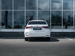 2021 Toyota Corolla XII (E210), белый, 1750000 рублей, вид 4