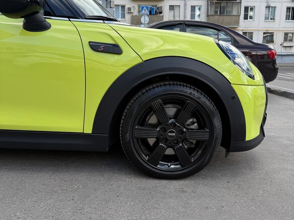 2021 Mini Cabrio Cooper S III Рестайлинг 2, зелёный, 3990000 рублей - вид 26