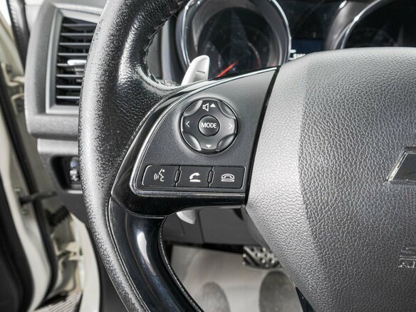 2017 Mitsubishi ASX I Рестайлинг 2, белый, 1989000 рублей - вид 14