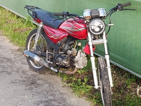 2013 Racer Alpha, красный, 45000 рублей, вид 2