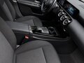 2019 Mercedes-Benz A-Класс 200 IV (W177), чёрный - вид 2