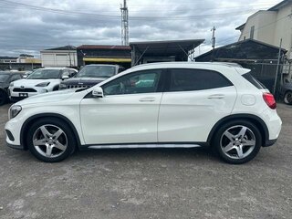 2017 Mercedes-Benz GLA 180 I (X156), белый, 1458000 рублей, вид 3