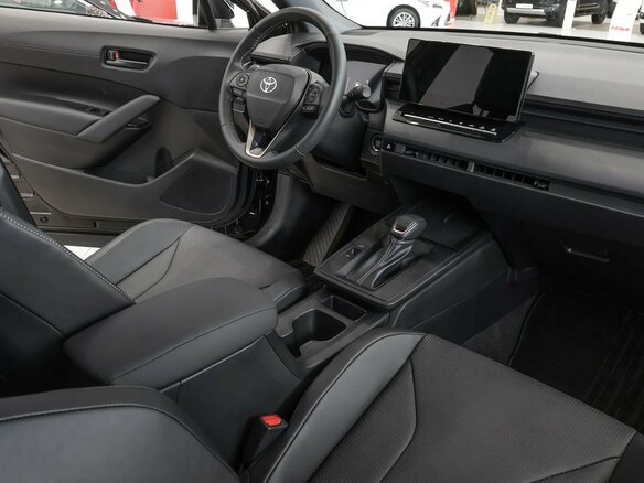 2026 Toyota Corolla Cross I Рестайлинг, чёрный - вид 11