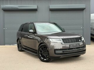 2026 Land Rover Range Rover P400 MHEV Long V, серый, 23890000 рублей, вид 3