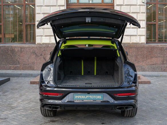 2025 Bentley Bentayga I Рестайлинг, чёрный, 43500000 рублей - вид 10