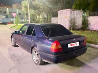 1995 Mercedes-Benz C-Класс 180 I (W202), синий, 150000 рублей, вид 3