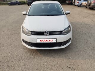 2013 Volkswagen Polo V, белый, 600000 рублей, вид 1