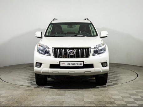 2011 Toyota Land Cruiser Prado 150 Series, белый, 2299585 рублей, вид 2
