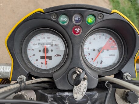 2004 KTM 640 Duke, чёрный, 250000 рублей, вид 1